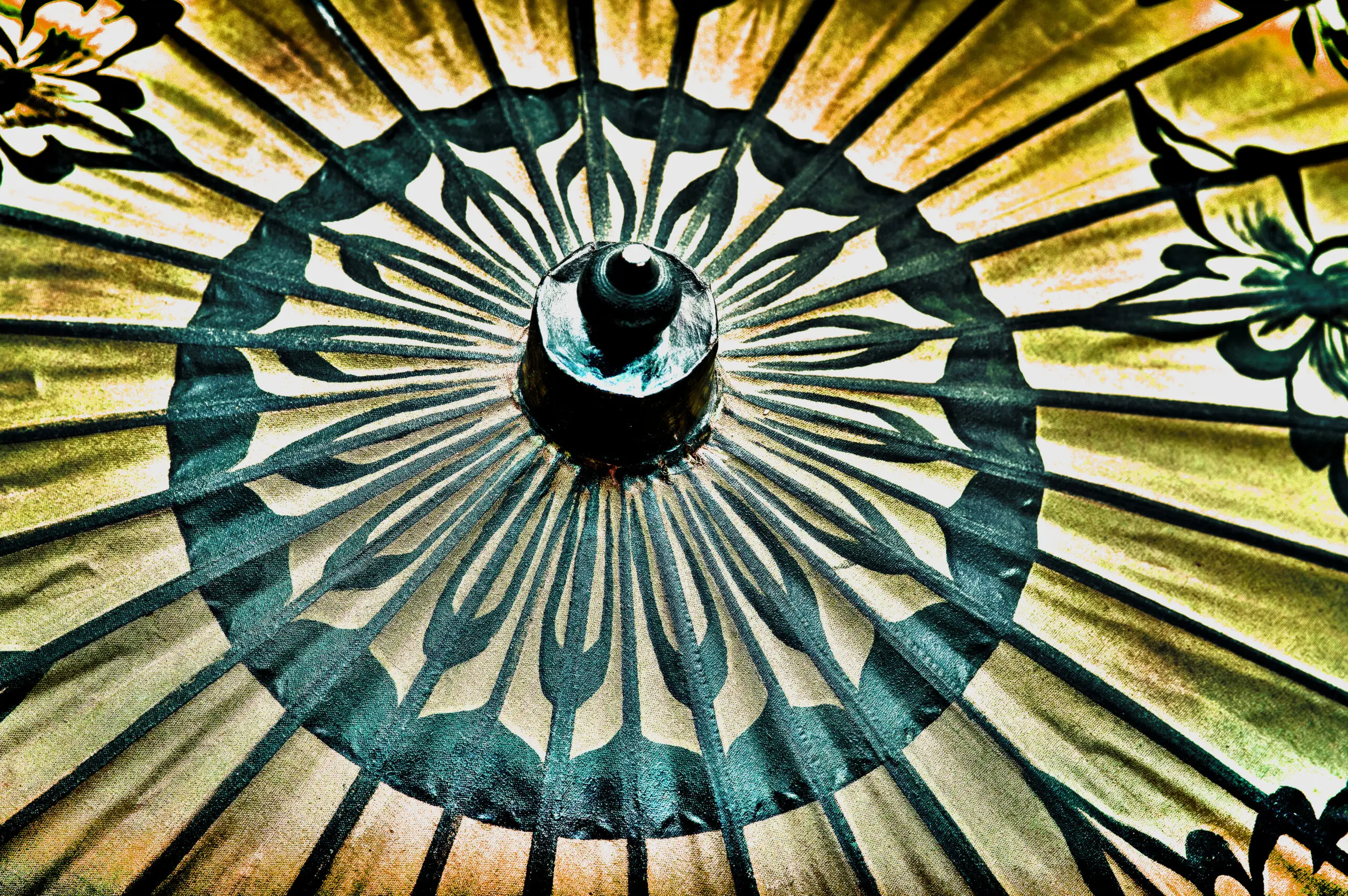 Wandbild (389) Paraplui chinoise präsentiert: Architektur,Details und Strukturen,Stillleben,Zen & Wellness,Sonstige Stillleben