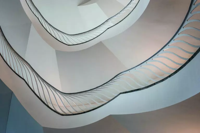  (388) Twistet Stairs präsentiert: Architektur, Detailaufnahmen