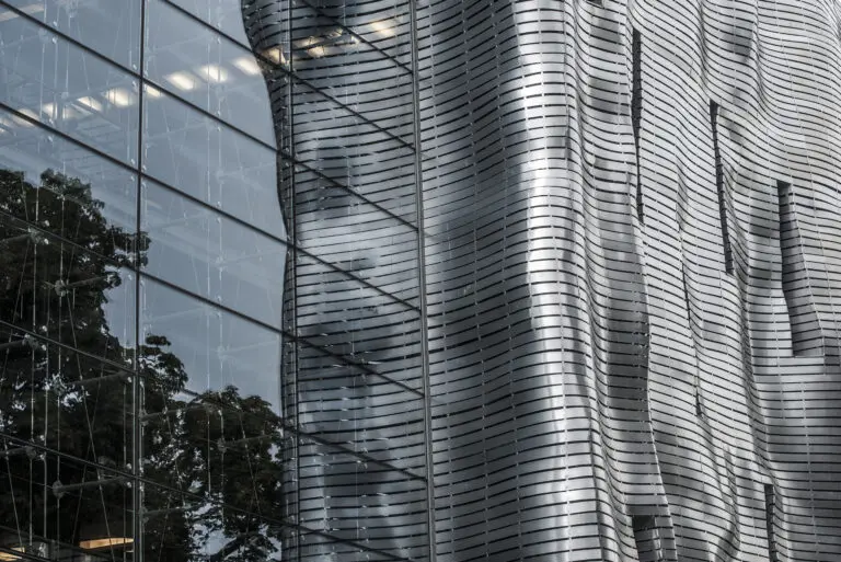  (485) Stahl und Glas präsentiert: Architektur, Detailaufnahmen, Details und Strukturen