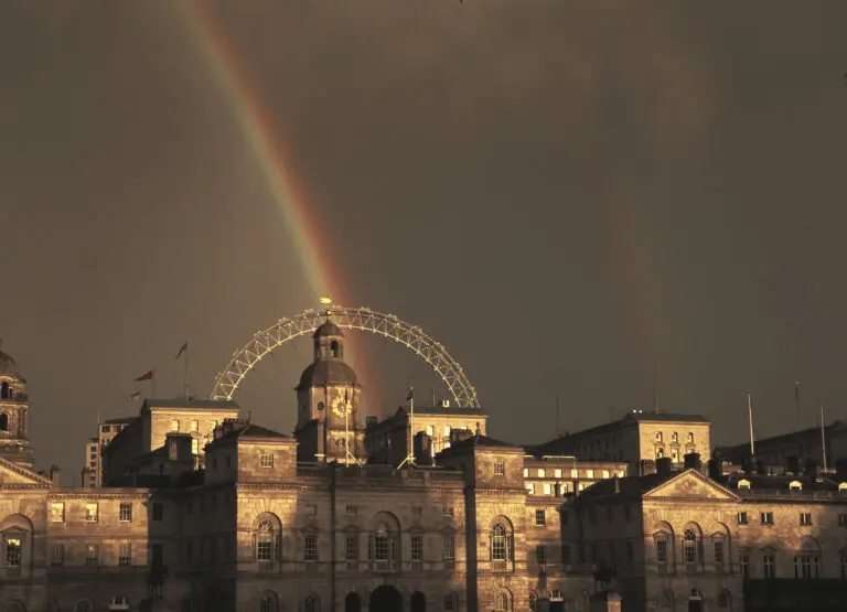 (526) Scotch rainbow präsentiert: Architektur, Skylines