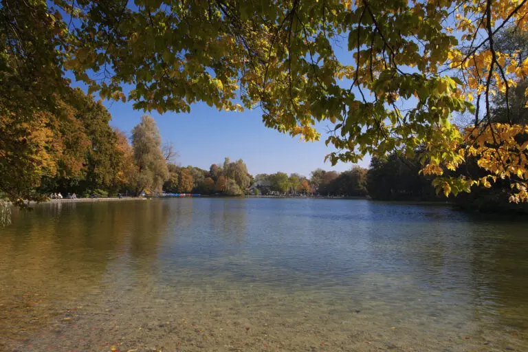  (1325) Englischer Garten 2 präsentiert: Herbst, Landschaften, Seen, Wasser