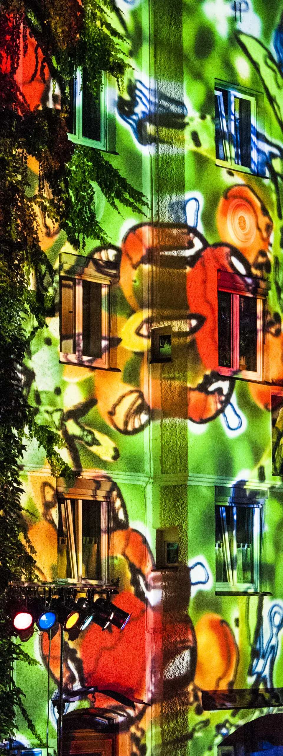 Wandbild (1382) Lightning Town high präsentiert: Architektur,Detailaufnahmen,Häuser
