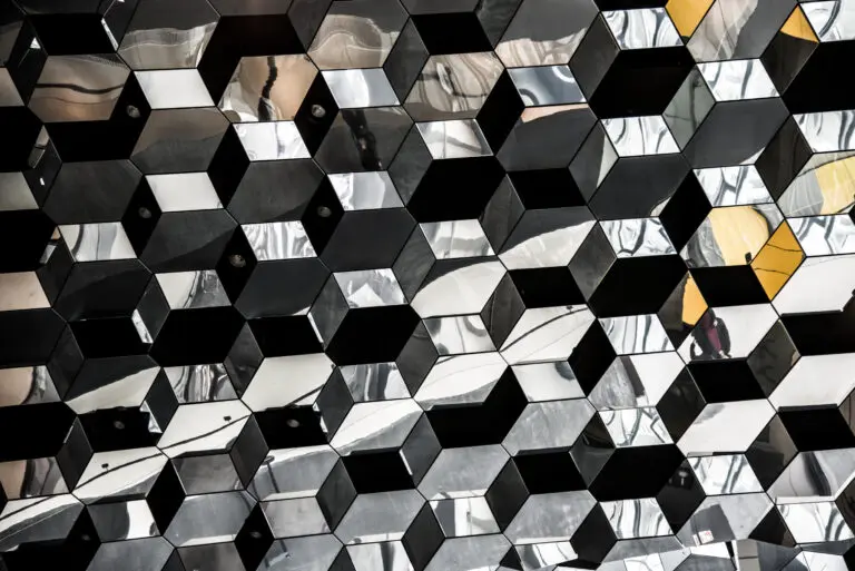  (1755) Glass Basalt präsentiert: Abstrakt, Architektur, Detailaufnahmen, Details und Strukturen