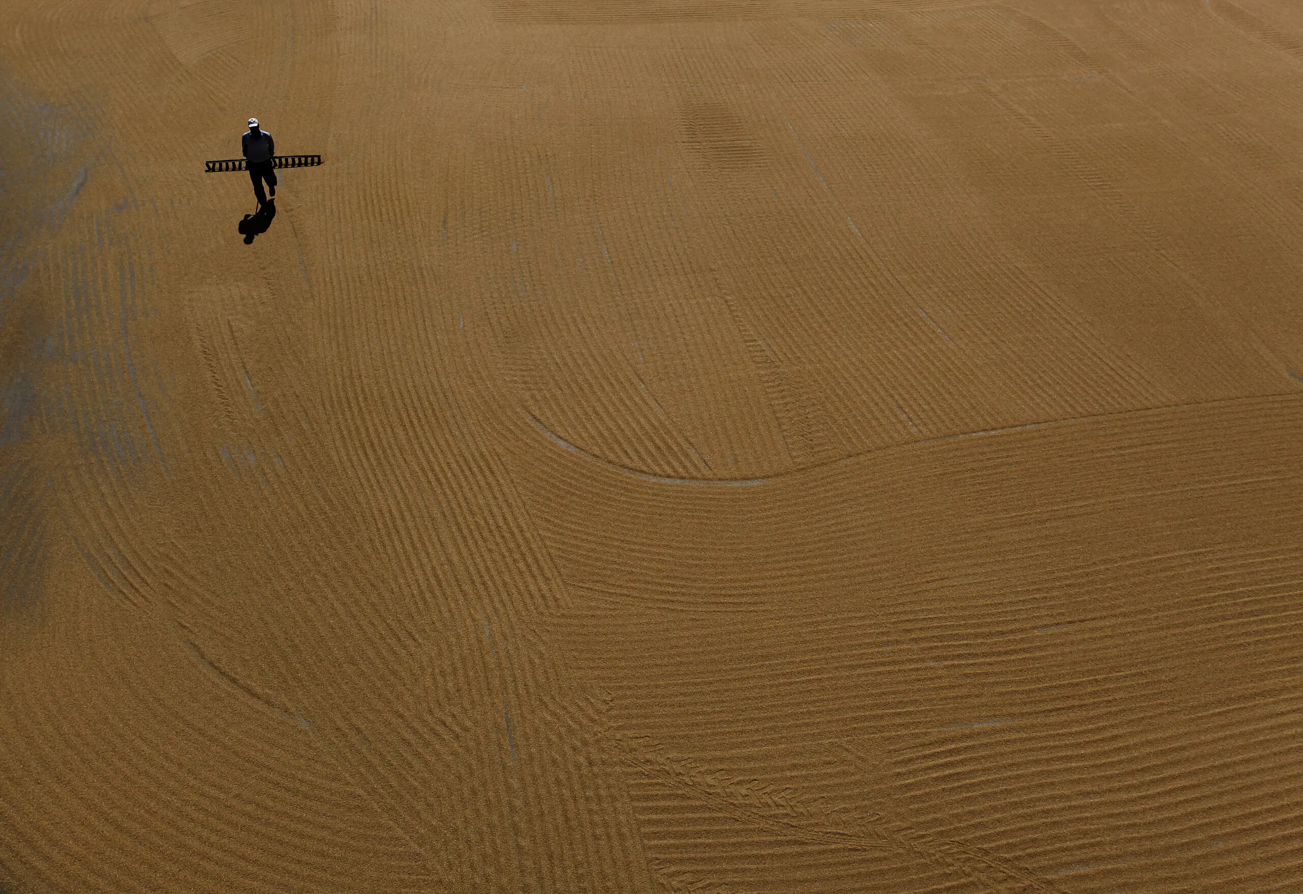 Wandbild (2779) Lonely man präsentiert: Menschen,Details und Strukturen,Landschaften,Herbst,Luftaufnahmen,Erde