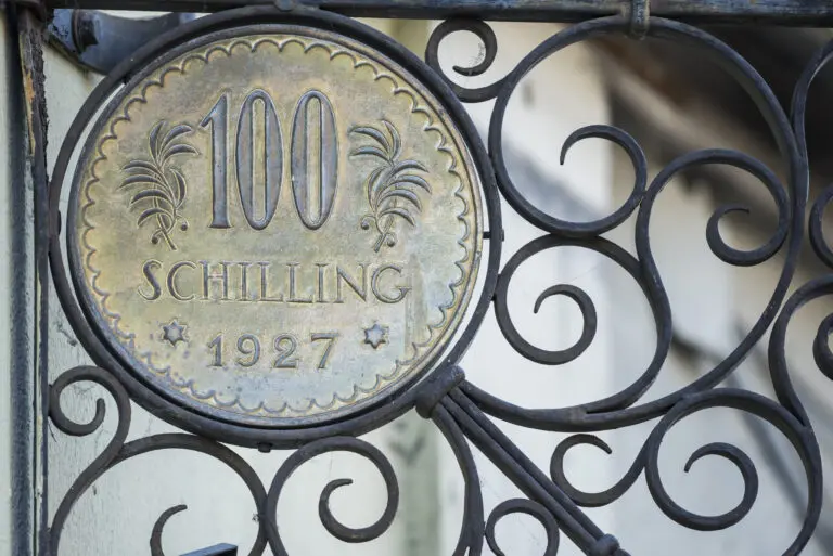  (3718) 100 Schilling präsentiert: Architektur, Architekturdetails, Details und Strukturen, Kreatives