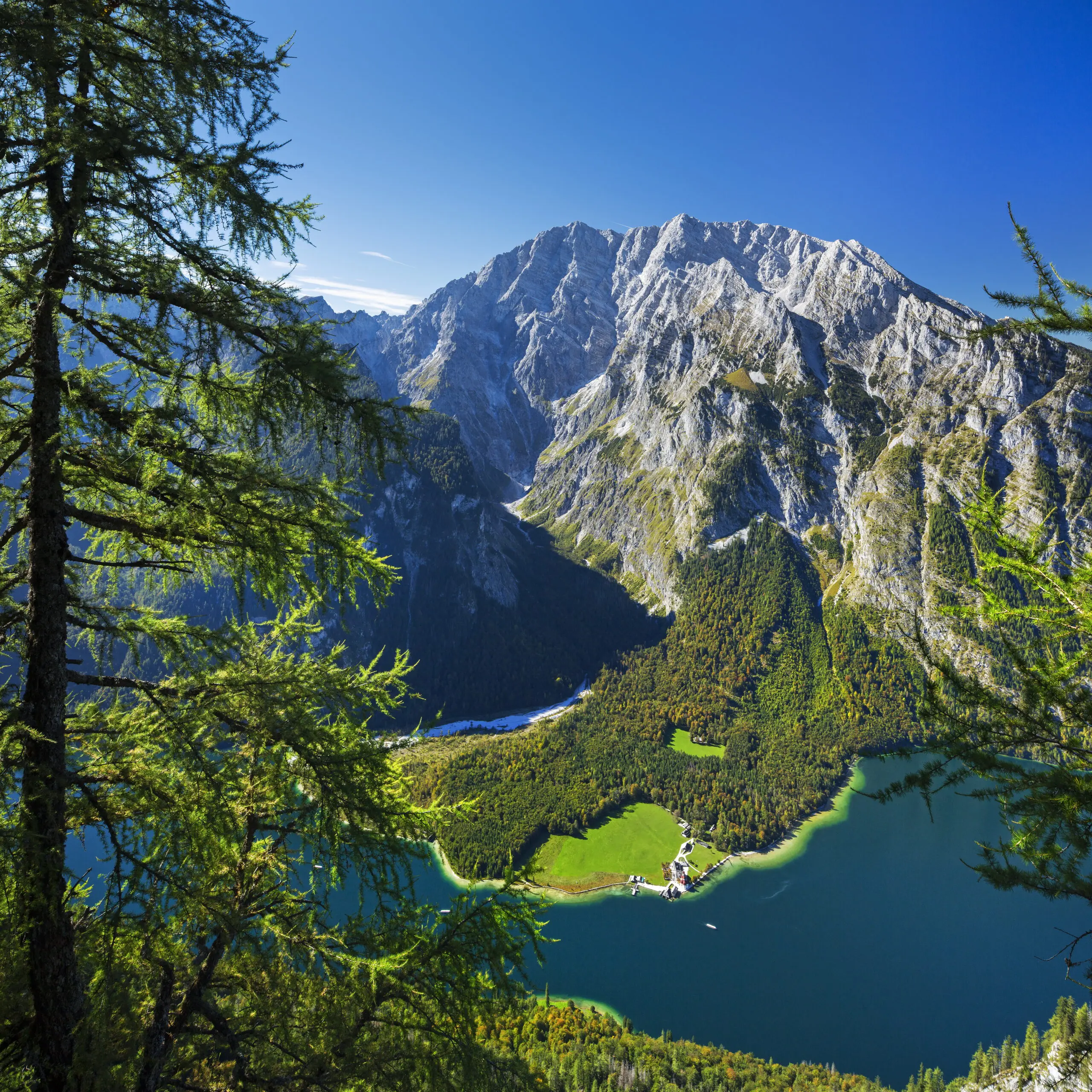 Wandbild (4654) Schmid Reinhard – Watzmann präsentiert: Wasser,Natur,Landschaften,Bäume,Sommer,Wälder,Berge,Frühling,Gewässer,Seen,Wasserspiegelungen
