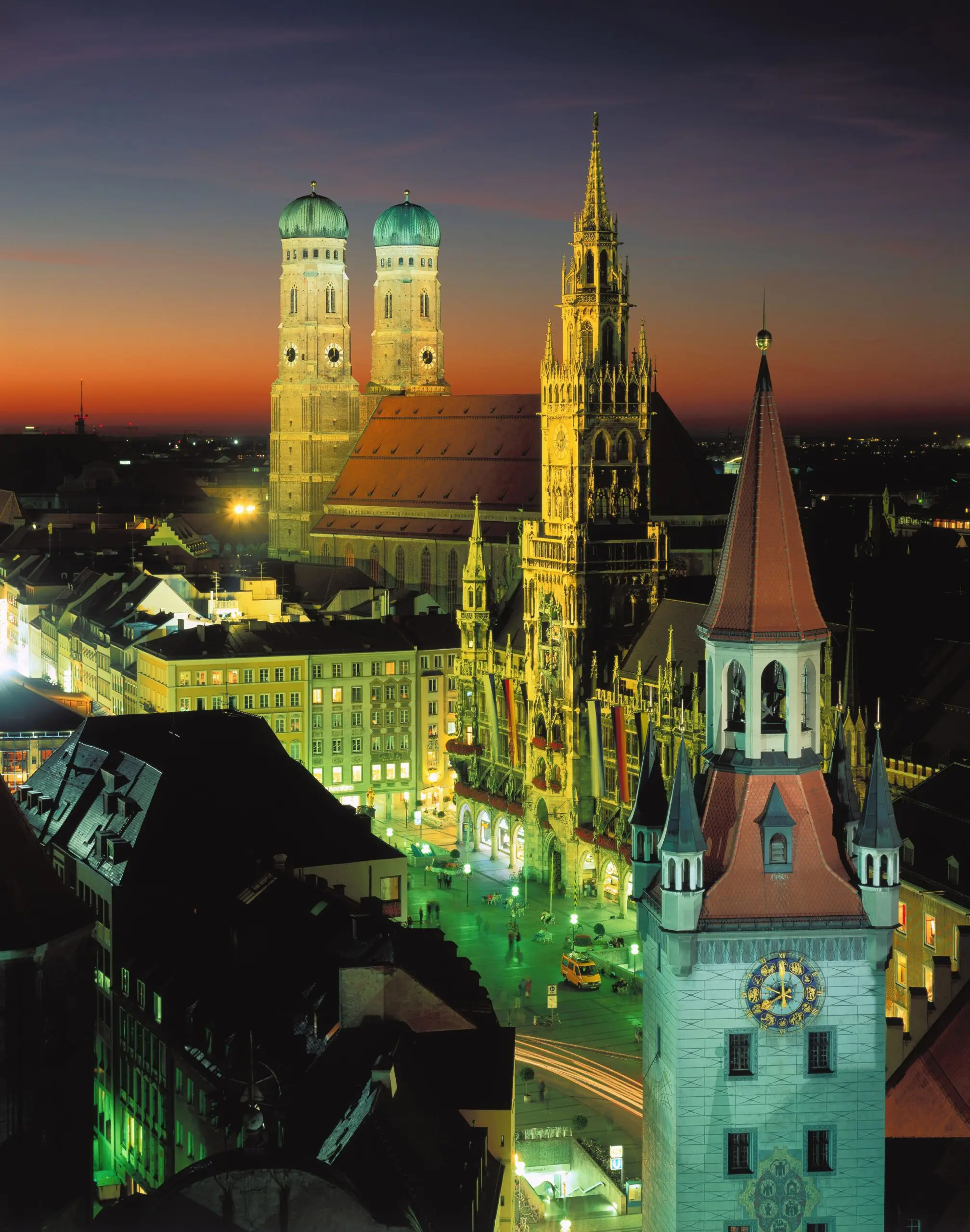 Wandbild (4561) Gräfenhain – Marienplatz präsentiert: Architektur,Häuser,Skylines,Sehenswürdigkeiten