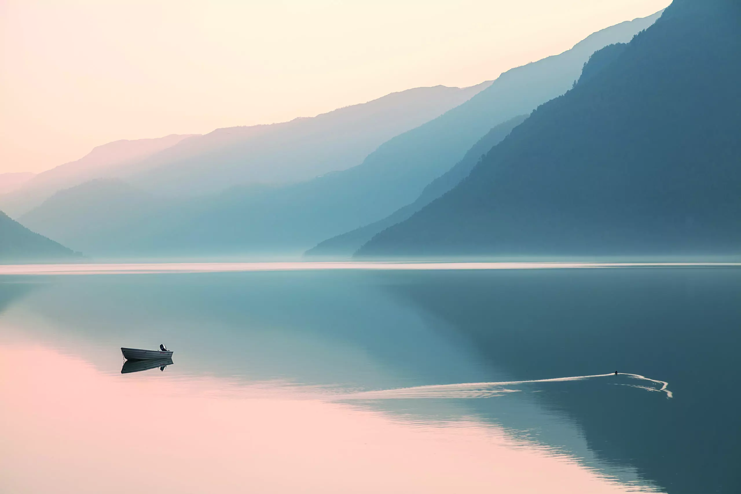 Wandbild (5301) Still evening by Gustav Davidsson präsentiert: Wasser,Natur,Landschaften,Wälder,Berge,Gewässer,Seen,Wasserspiegelungen