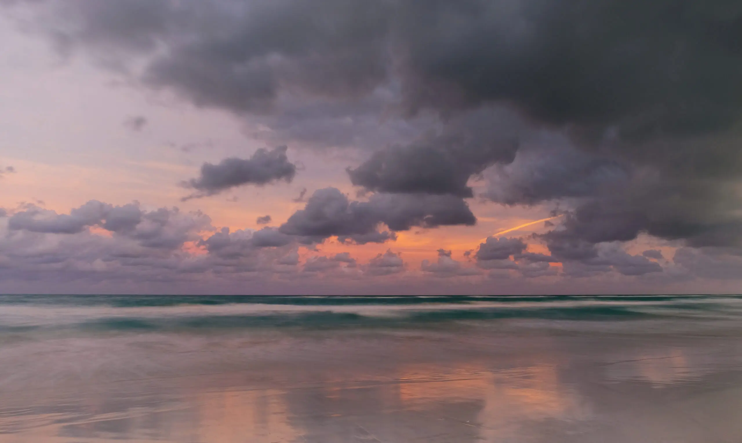 Sonnenaufgang am Strand von Varadero, Cuba