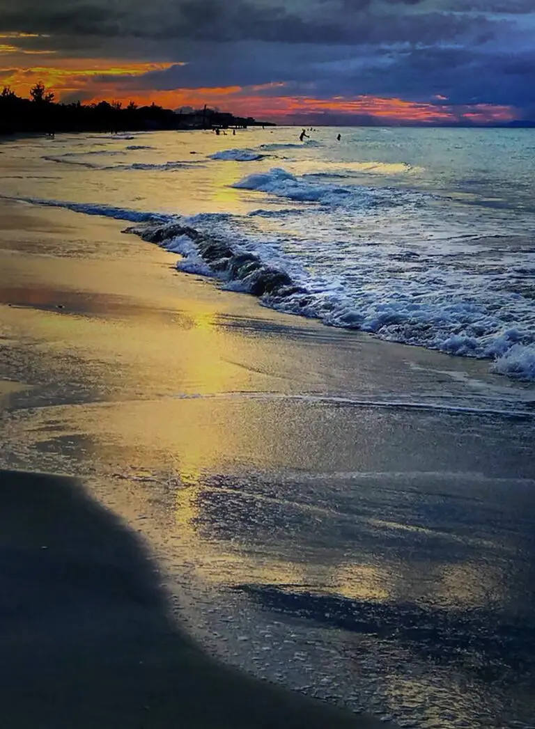 Am Strand von Varadero, Havanna