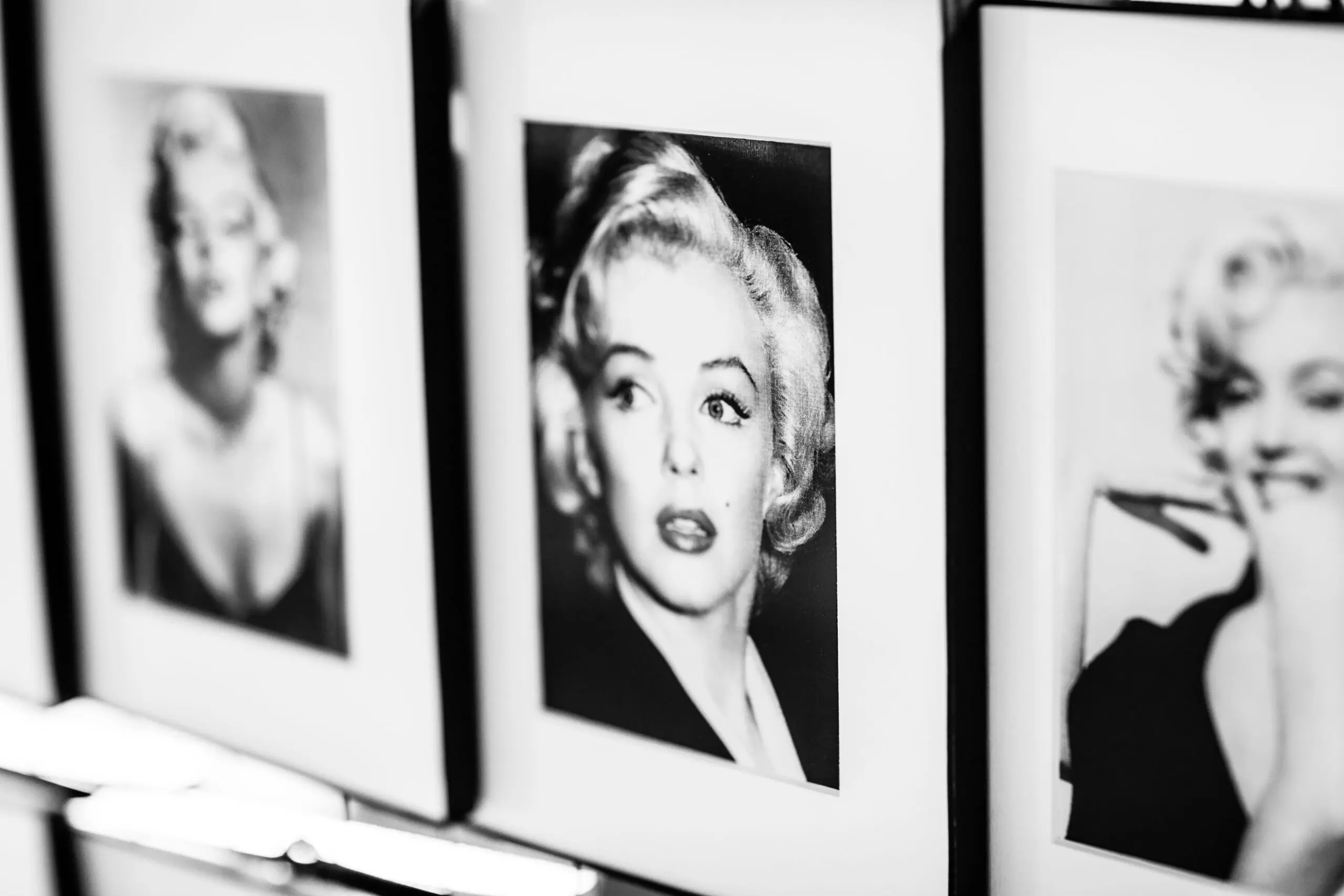 Wandbild (27389) Marilyn by Antonino Bartuccio präsentiert: Menschen,Frauen