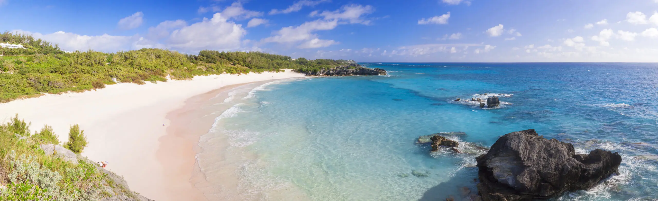 Wandbild (29992) Horseshoe Bay beach by Pietro Canali präsentiert: Wasser,Natur,Landschaften,Sommer,Str&auml;nde,Luftaufnahmen,Meere